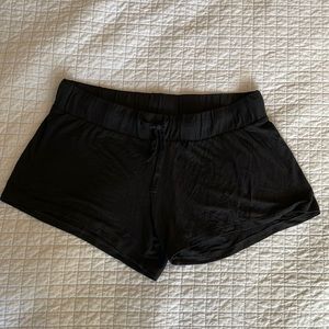 BOGO Ingrid & Isabel - Maternity Under Bump Lounge Shorts, XS